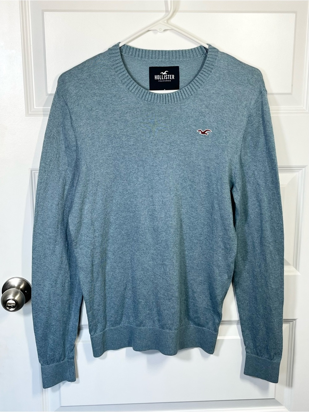 Hollister Men’s Blue Crewneck Knit Sweater Size Small